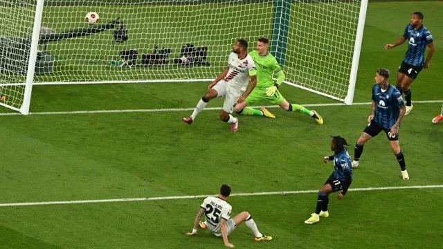 官方入口-首败竟如此惨痛，这是勒沃库森和阿隆索成长的代价